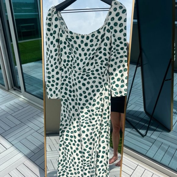 Reformation Hilda long-sleeve midi dress in Tapioca - Picture 3 of 13